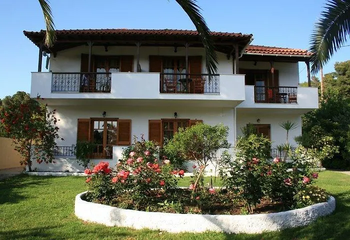 Katerina Koukounaries